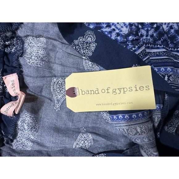 Band Of Gypsies Maxi Skirt Size M Blue White Paisley Pullon Bttn Front Slit NWT - Picture 8 of 8